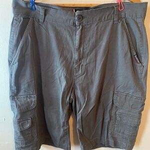 Vintage Akademiks Gray Cargo Shorts Size 36 Cotton Blend Utility Style Retro